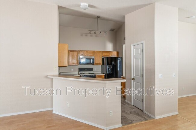 Foto del edificio - 13256 N Hammerstone Ln