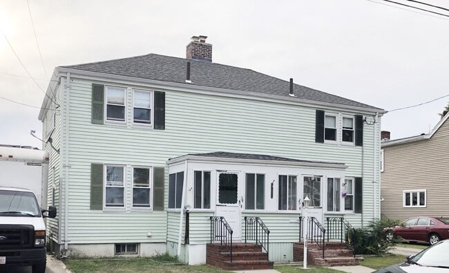 Newly Renovated 3 BED 1.5 BATH in prime area of Quincy - Newly Renovated 3 BED 1.5 BATH in prime area of Quincy Apartment