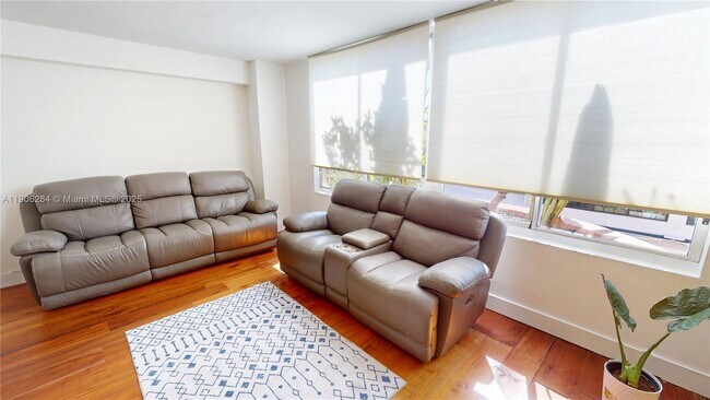 Foto del edificio - 2801 Florida Ave