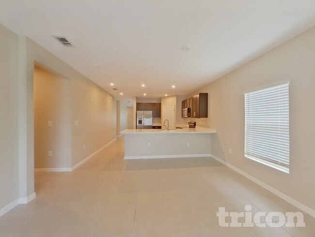 Foto del edificio - 220 Garnet Ave