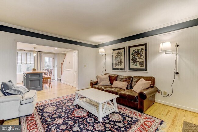 Foto del edificio - 145 W Hill St