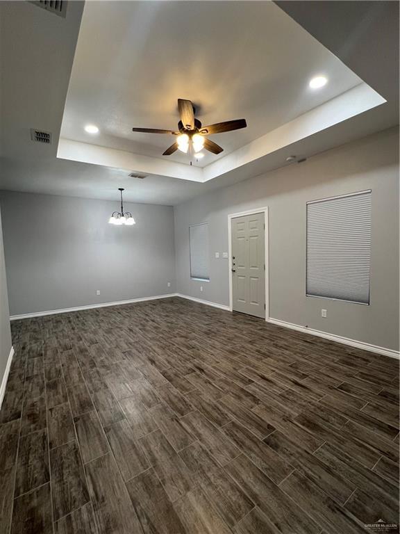 Building Photo - 5909 Puffin Ave