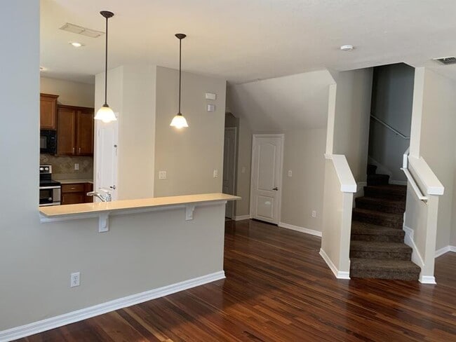 Building Photo - 10371 Lake District Ln