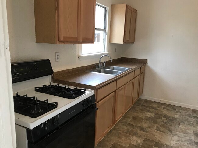 Foto del edificio - 2127 B St