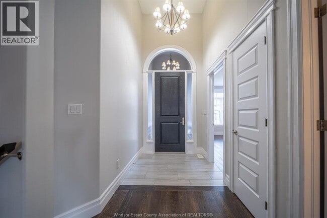 Building Photo - 1445 Cypress Ave