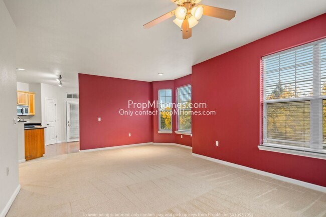 Foto del edificio - Wonderful Three Bedroom Condo at The Summe...
