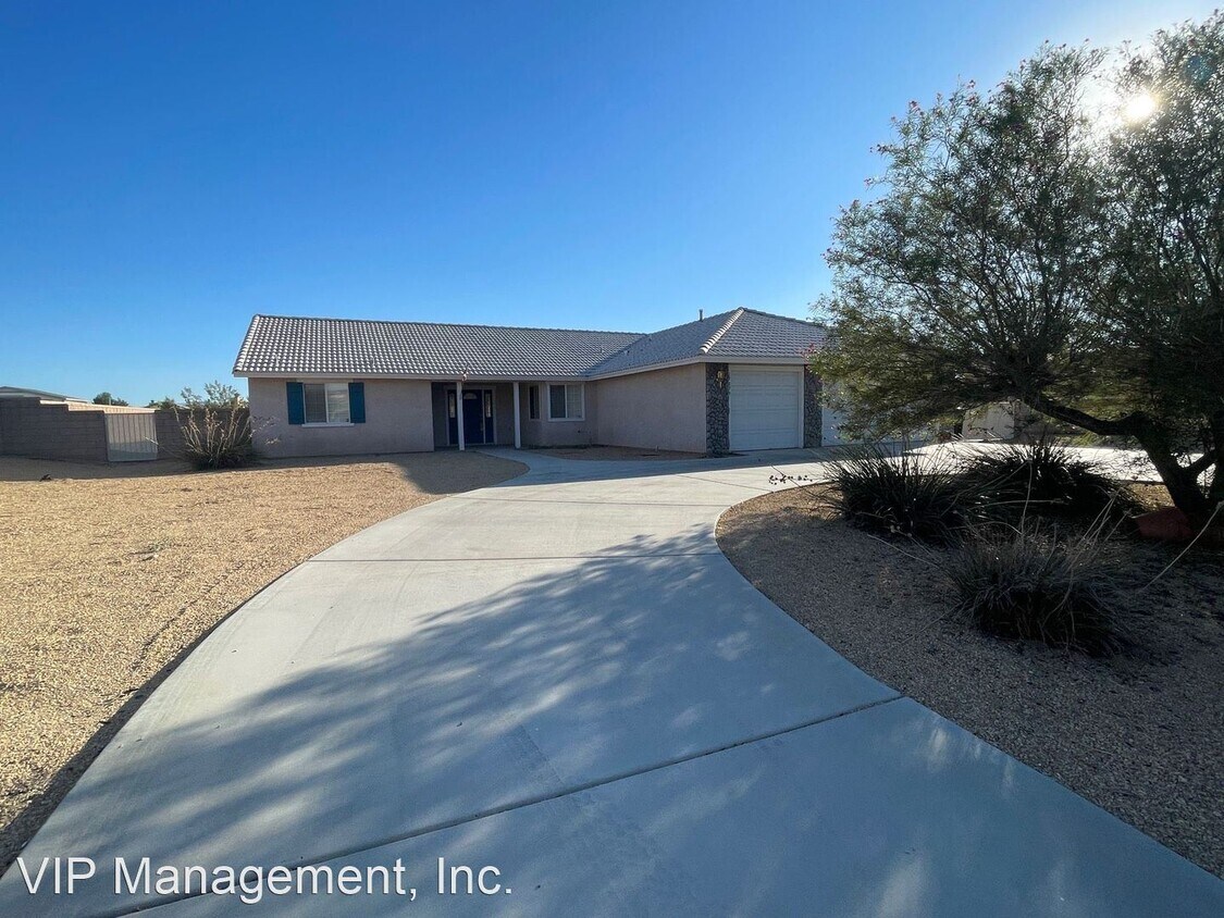 Primary Photo - 3 br, 3 bath House - 17879 Mana Rd.