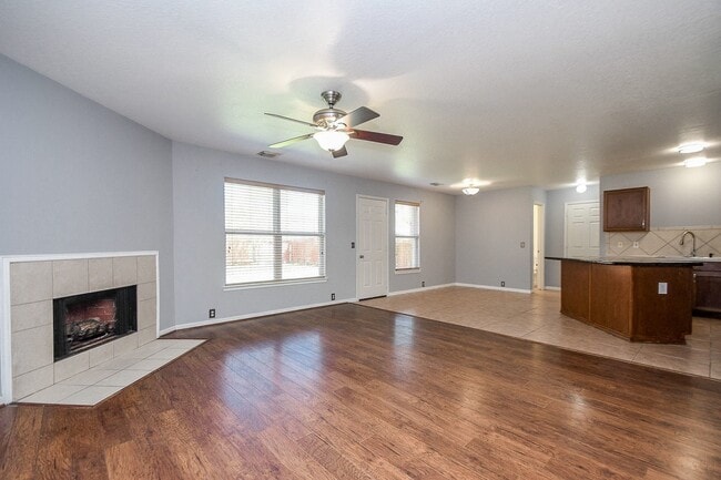 Building Photo - 11914 Brantley Haven Dr