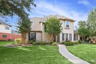 Building Photo - 6043 Fieldstone Dr