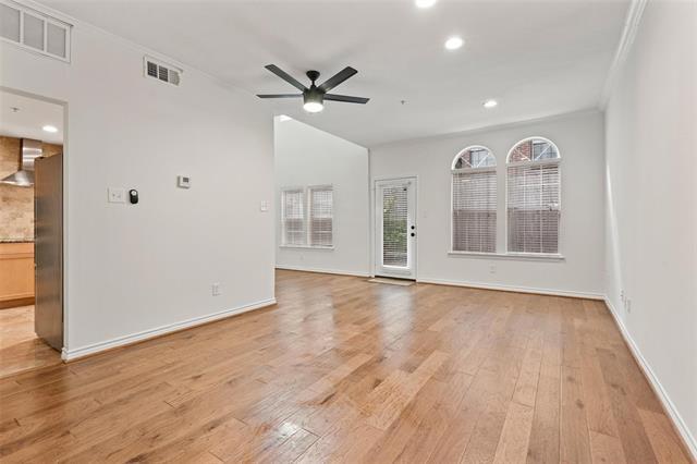 Foto del edificio - 6015 Oram St