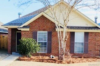 Building Photo - 8709 Hallwood Dr