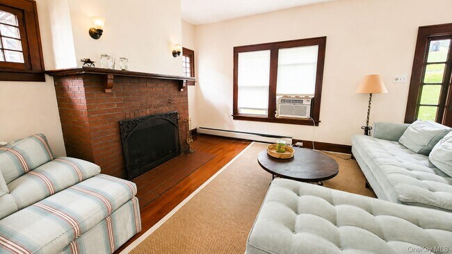 Foto del edificio - 32 South Blvd