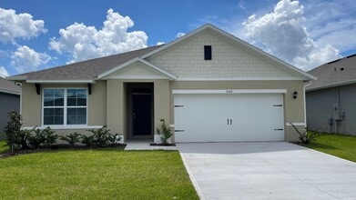 Building Photo - 5544 Winona Dr