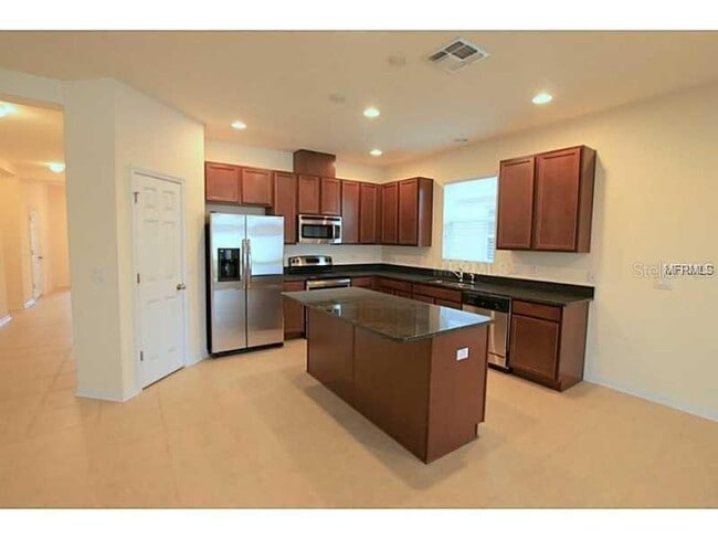 Building Photo - 2521 Tanner Terrace