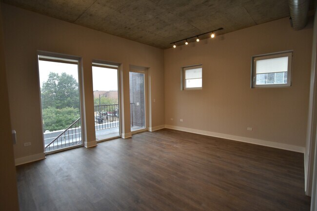 Foto del edificio - 3844 N Broadway