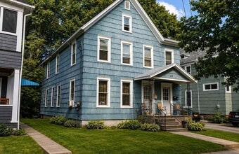 Building Photo - 40 Leroy St