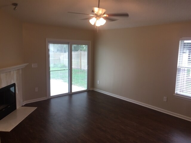 Building Photo - 840 Mackenzie Cir