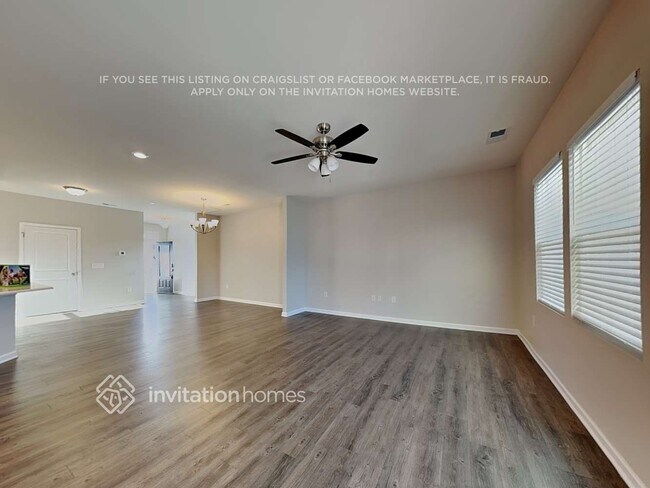 Foto del edificio - 1801 Birdhouse Ln