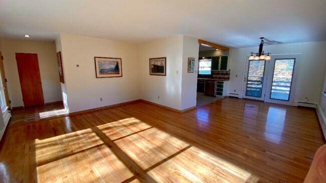 Foto del edificio - 800 Flowerree St