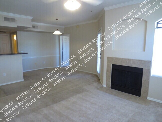 Building Photo - 15095 N Thompson Peak Pkwy