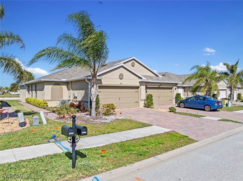 Foto principal - 10741 Crossback Ln