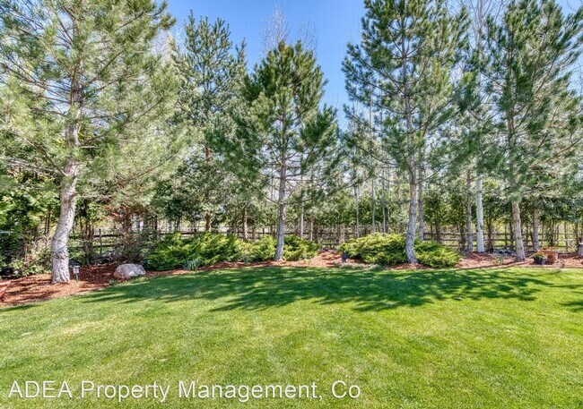 Building Photo - 5 br, 4 bath House - 2982 Sandalwood Ct
