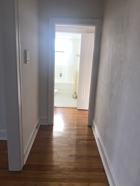 Foto del edificio - 534 Hinman Ave