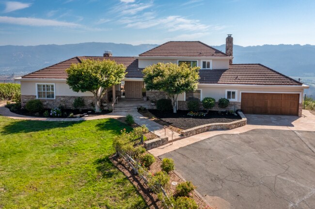 Foto del edificio - 1160 Crestmont Dr