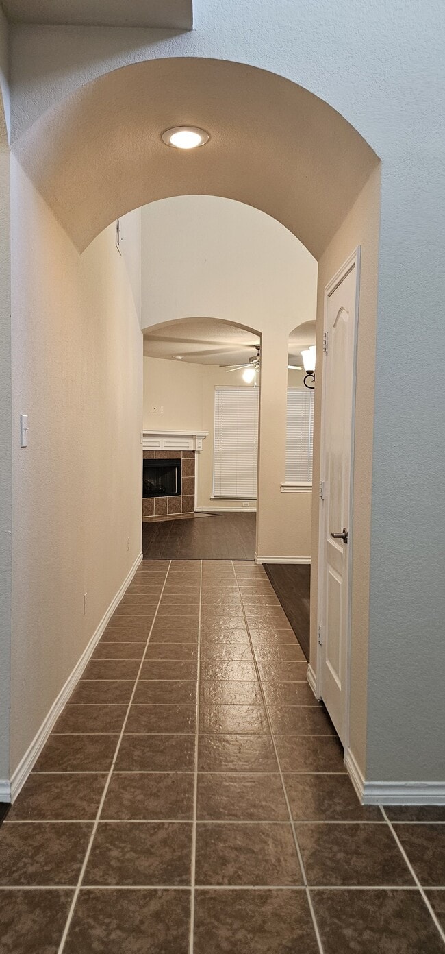 Building Photo - 1117 Caudle Ln