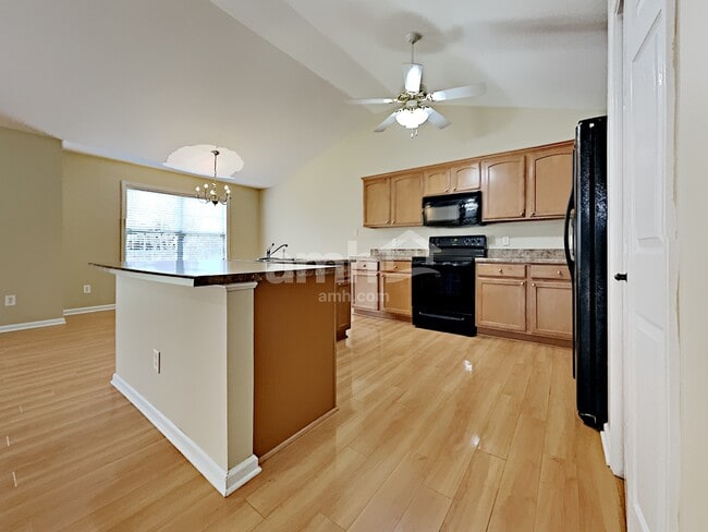 Building Photo - 7236 Olive Branch Ln