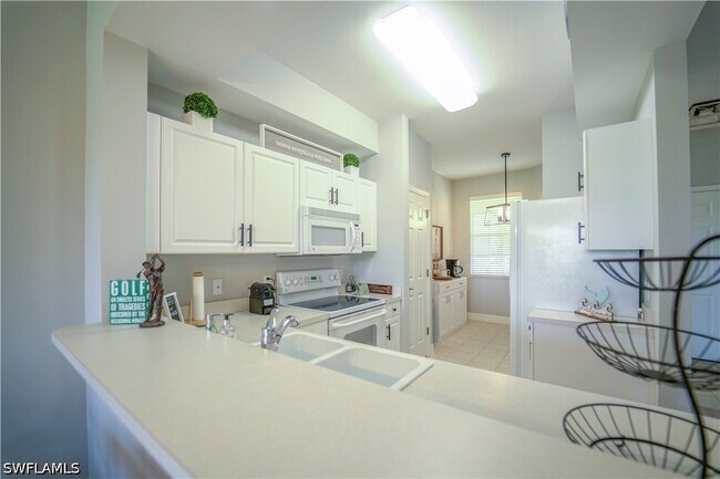 Foto del edificio - 3970 Loblolly Bay Dr