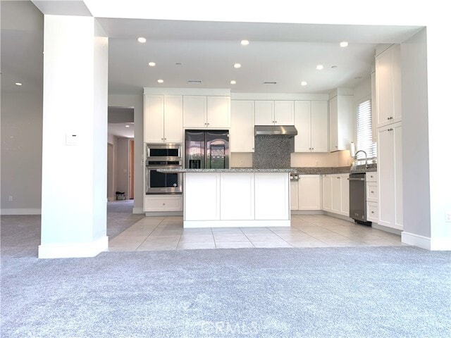 Building Photo - 111 Abalone