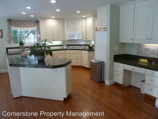 Building Photo - 5333 Keene Dr