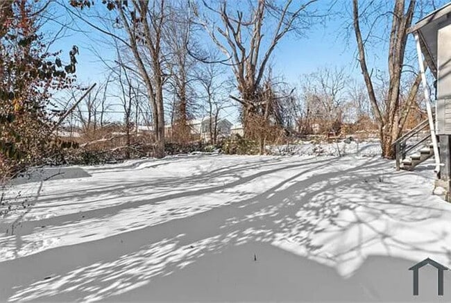 Foto del edificio - 5415 Hamilton Ave