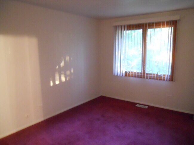 Building Photo - 2200 Morningside Cir
