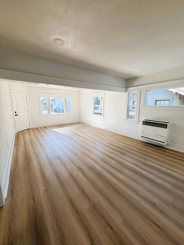 Building Photo - 1169 E Broadway