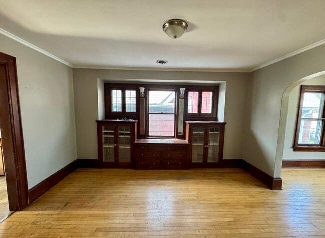 Building Photo - 1428 S 79th St