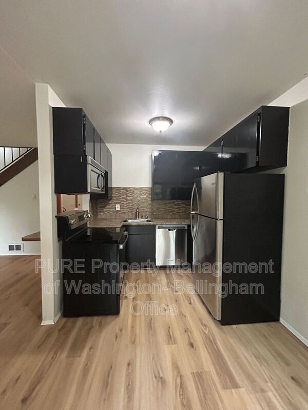 Foto del edificio - 12712 51st Ave NE