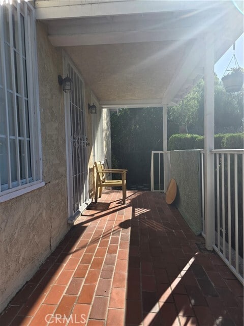 Building Photo - 4220 Duquesne Ave