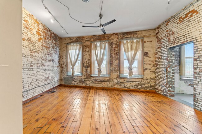 Foto del edificio - 61 Prospect Ave