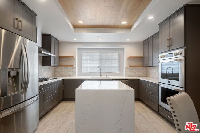 Building Photo - 2222 Neilson Wy