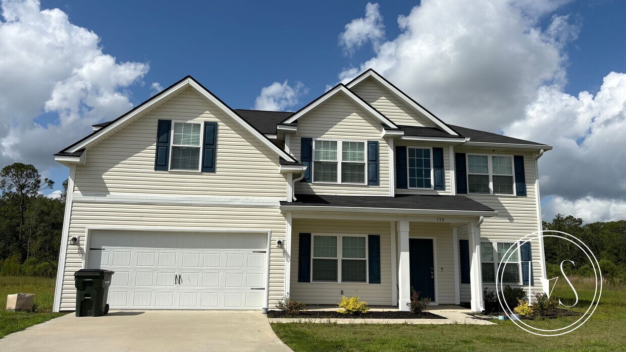 Foto principal - SUMMER MOVE-IN SPECIAL AND RATE DROP ALERT...