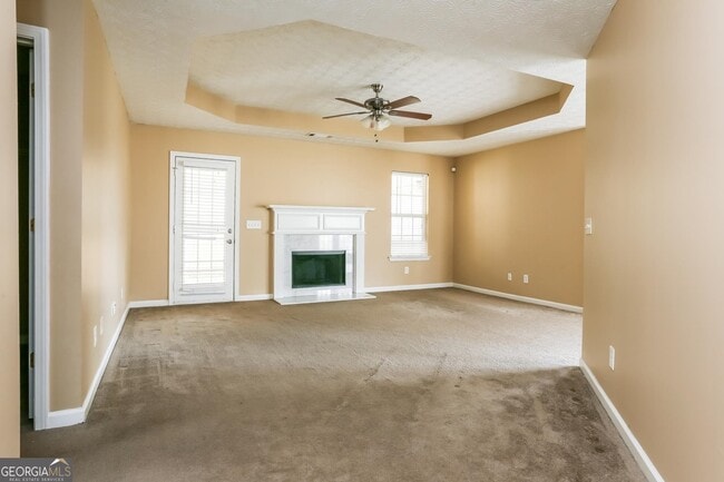 Foto del edificio - 70 Oak Meadows Dr