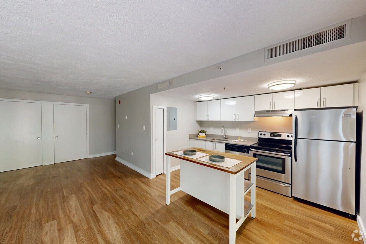 Photo - Charles Landing Apartments