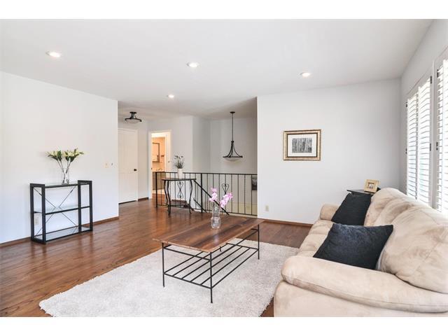Building Photo - 1047 Everglades Dr