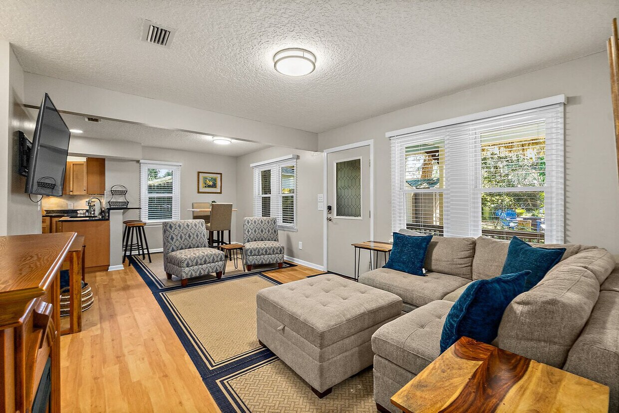 Primary Photo - 12 Sylvan Dr