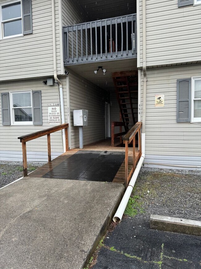 Foto del edificio - Creekview Apartments