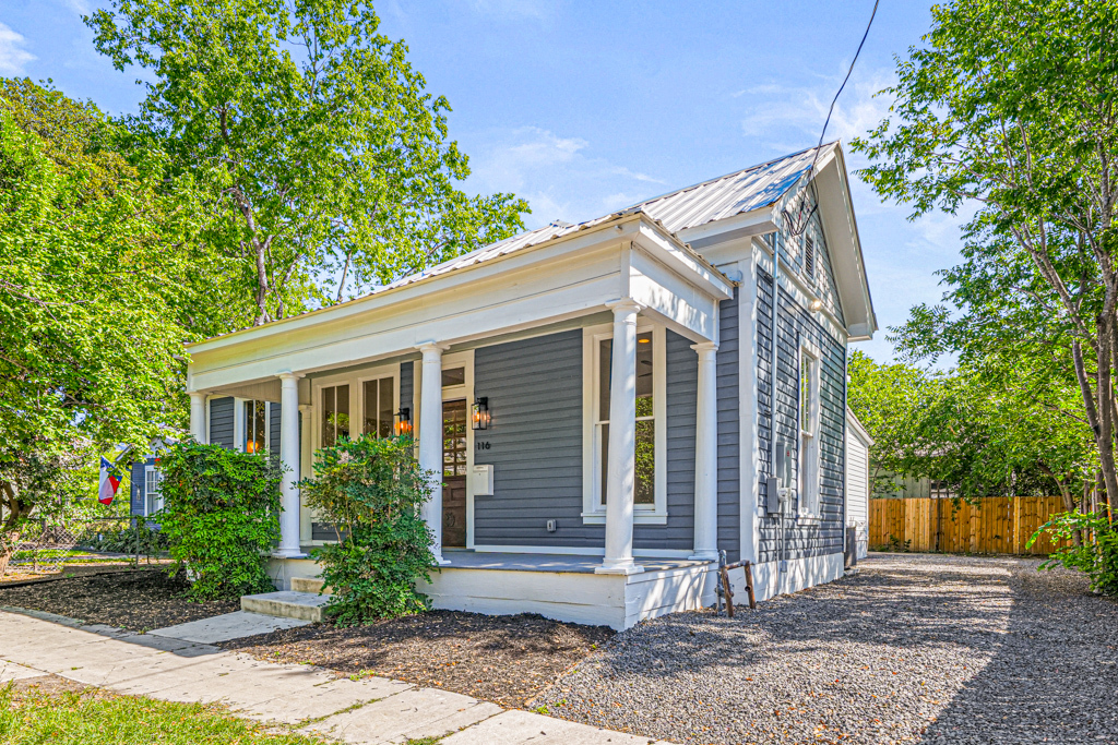 Primary Photo - 116 Callaghan Ave