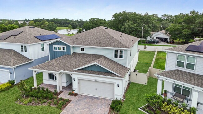 Foto del edificio - 4103 Meandering Bay Dr