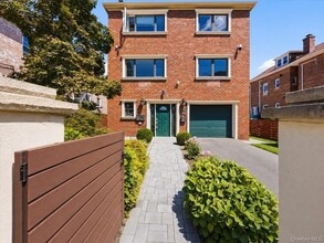 Building Photo - 4024 Monticello Ave